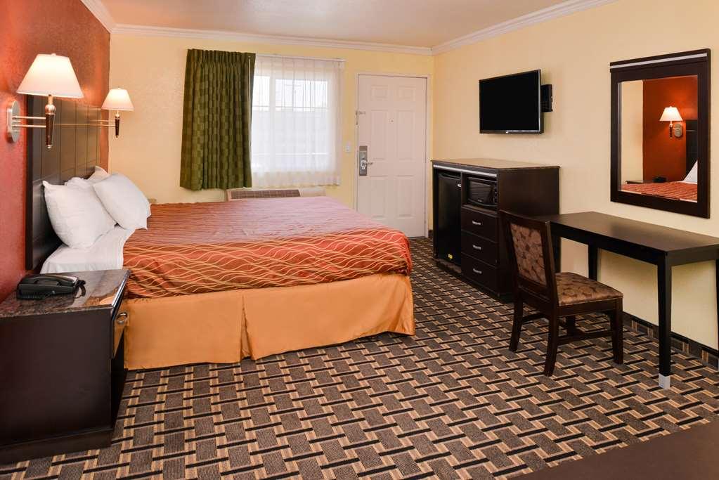 Americas Best Value Inn-Rialto Pokoj fotografie