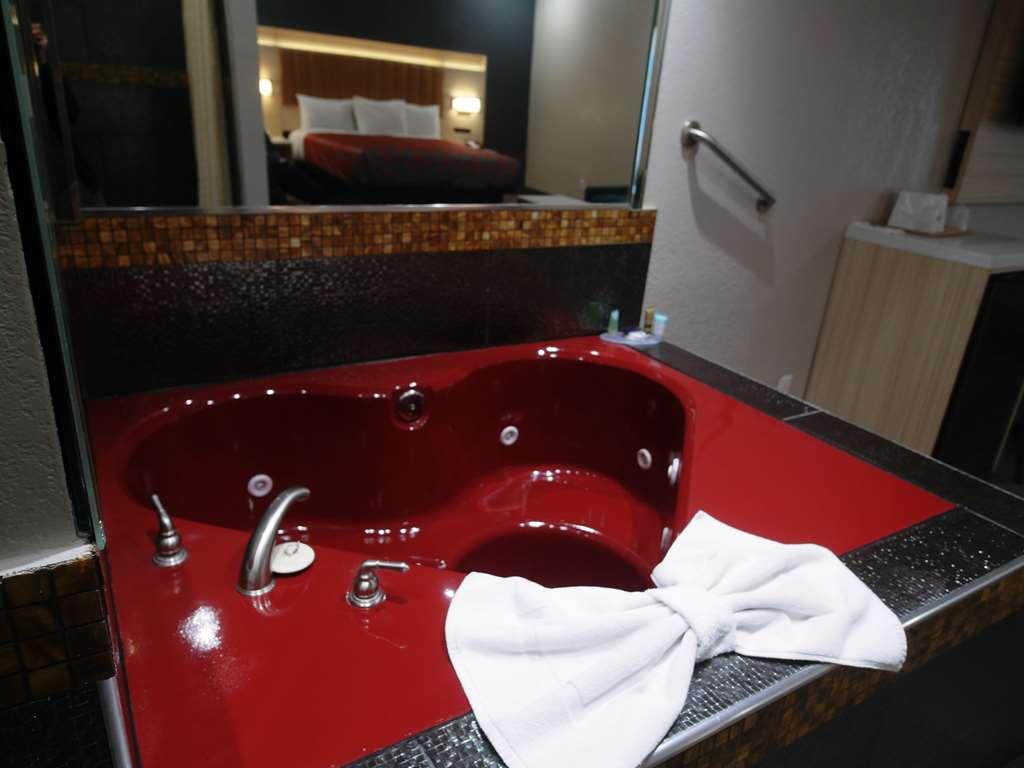 Americas Best Value Inn-Rialto Pokoj fotografie