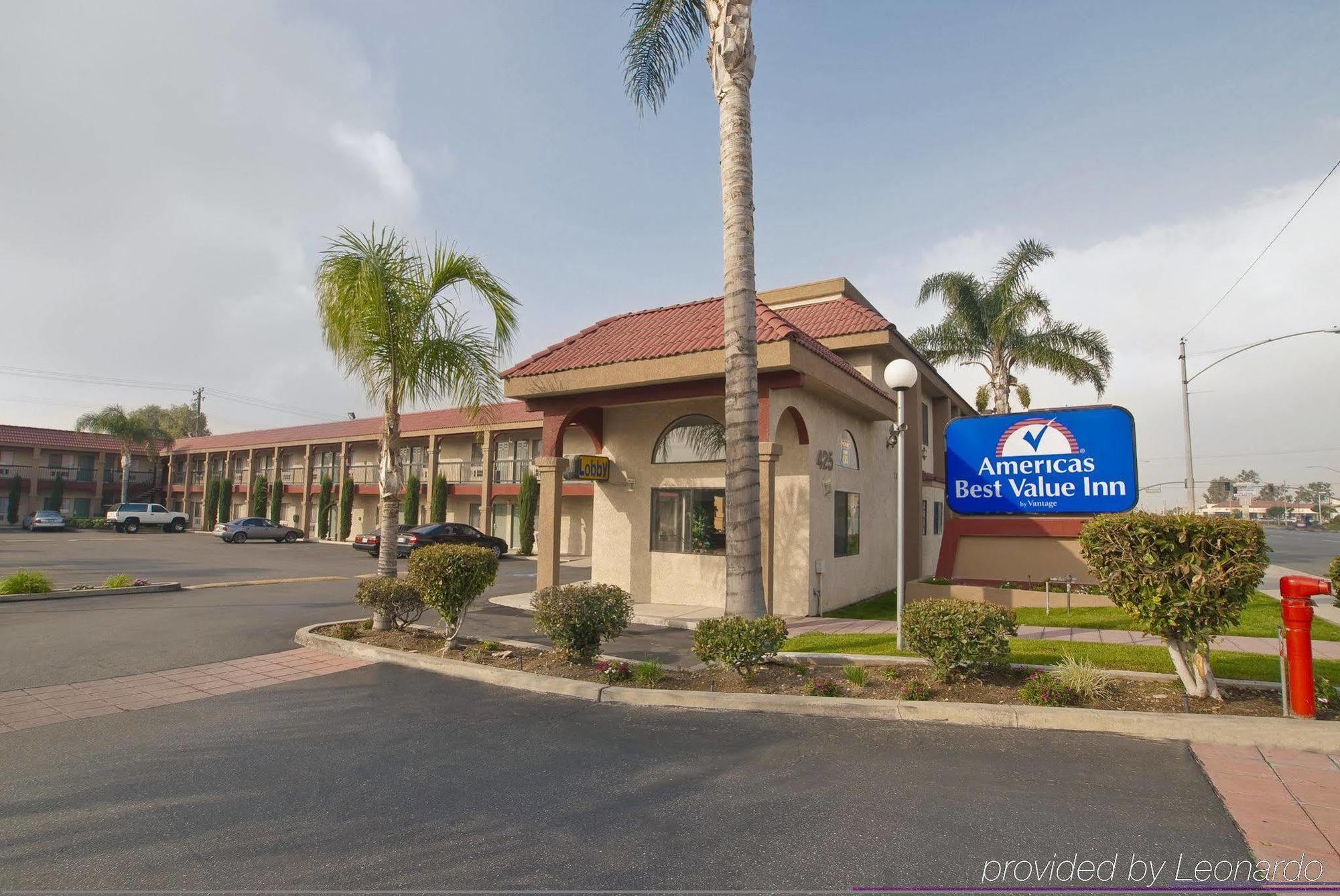 Americas Best Value Inn-Rialto Exteriér fotografie